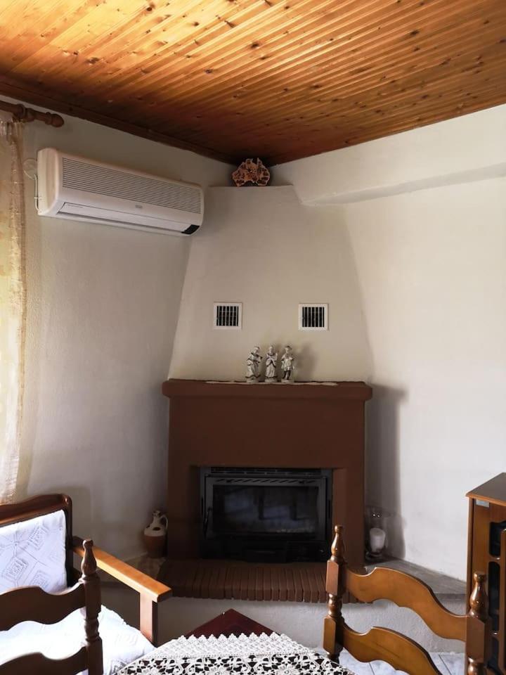 הוילה קאלאבאקה Sotiris Idyllic Garden House מראה חיצוני תמונה